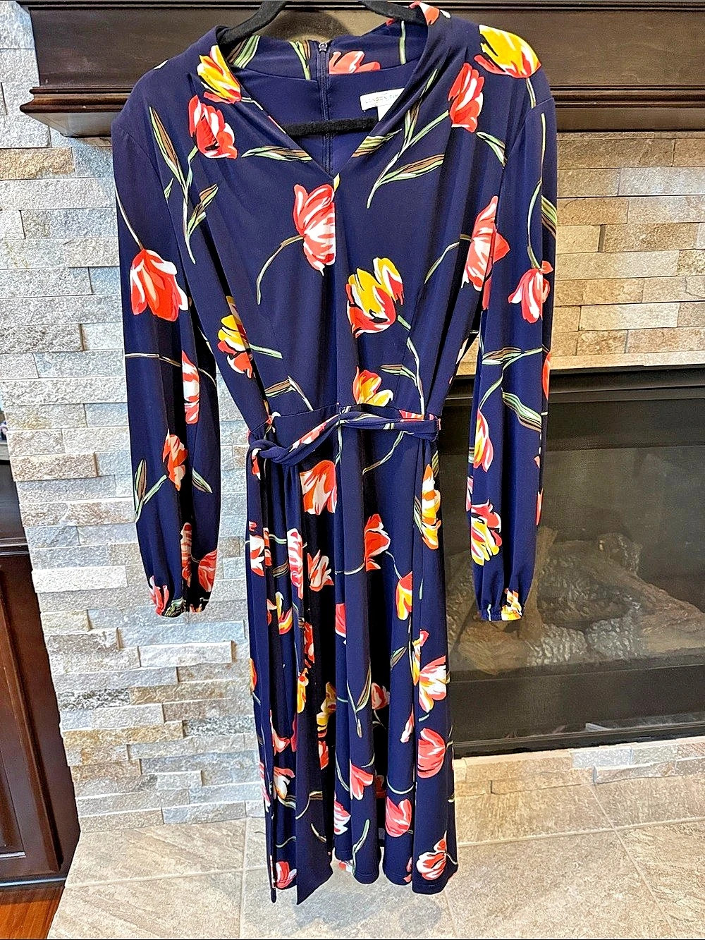 London Times Floral Maxi Dress Blue & Red Size 10 Like New